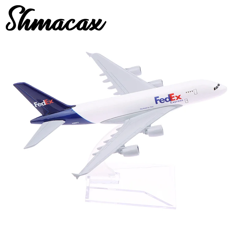 Scale 1:400 Fedex Airlines Boeing Aircraft Model - Ideal Addition To Any Diecast Aircraft Collection