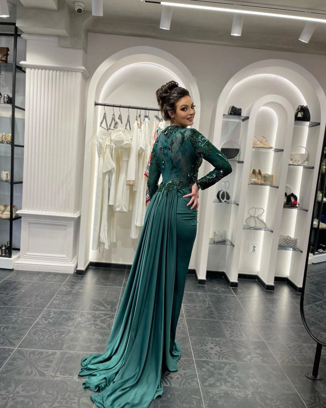 FATAPAESE Customized Evening Dress Higg Neck with Beading Stones Sequins Full Sleeve Maxi Skirt Train Special Occasion Gown