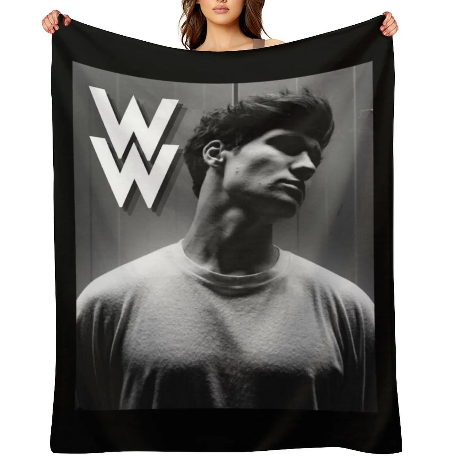 

Wincent Weiss Black & white Throw Blanket Extra Large Throw Quilt Beautifuls blankets ands Blankets