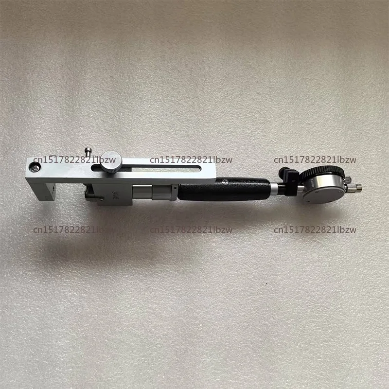 Adjustable measuring rod inner diameter gauge for extended rod cylinder