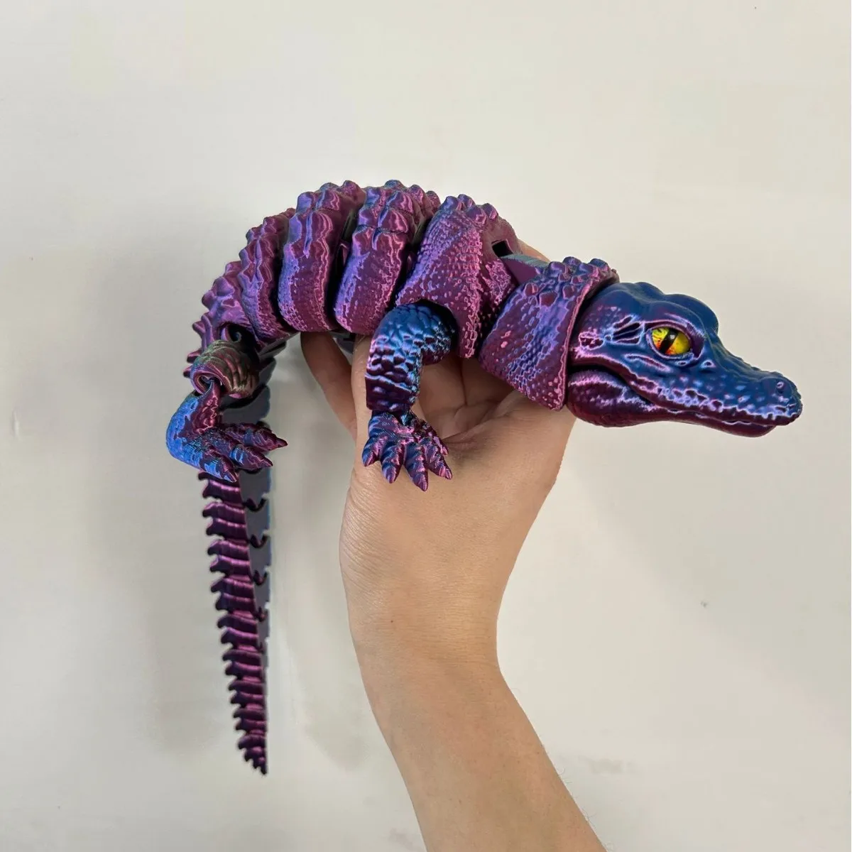 3D Printed Crocodile with Integrated Joint Mouth Movable for Children's Toy Animal Model Figurine or Collectible Birthday Gifts