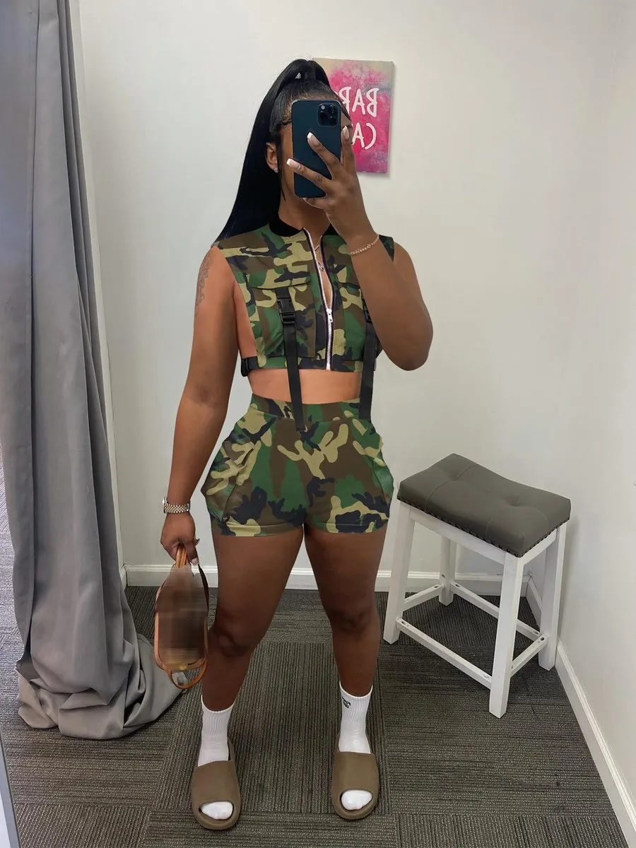 LW Camo Print Buckle Design Side Pocket Y2k Shorts Set Zipper Up Sleeveless Crew Neck Top&Matching Casual Bottoms Stylish 2PC