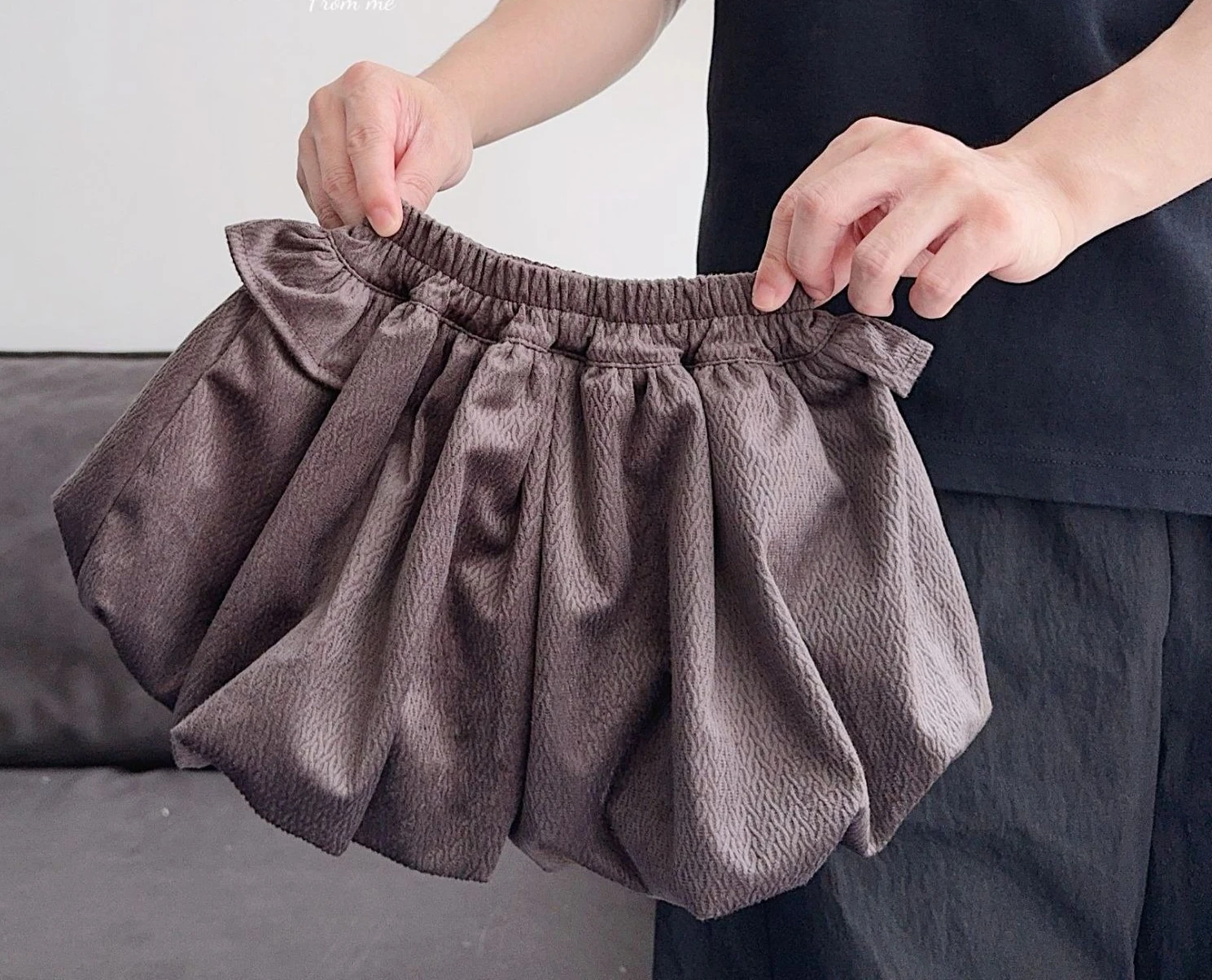 2025 Autumn 0-3 Year Old Girls and Children Baby Trendy Fashion Sweet and Cute Velvet Lantern Shorts