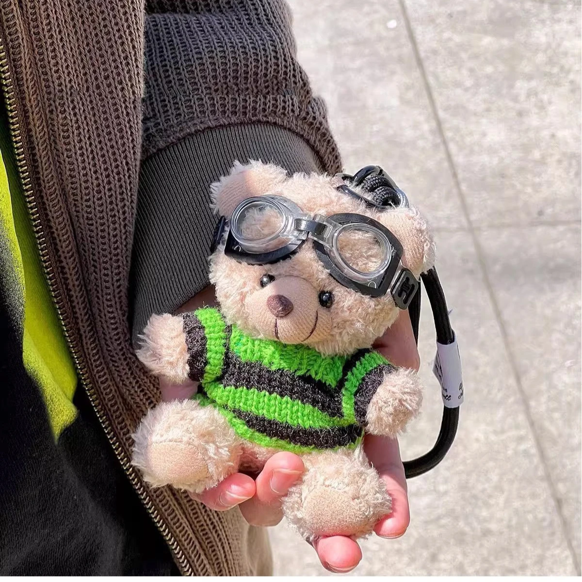 الإبداعية الدب الصغير المفاتيح أفخم البني لطيف الدب مع الملابس الكرتون الباندا دمية سلسلة مفاتيح حقيبة قلادة زوجين Keyrings الهدايا