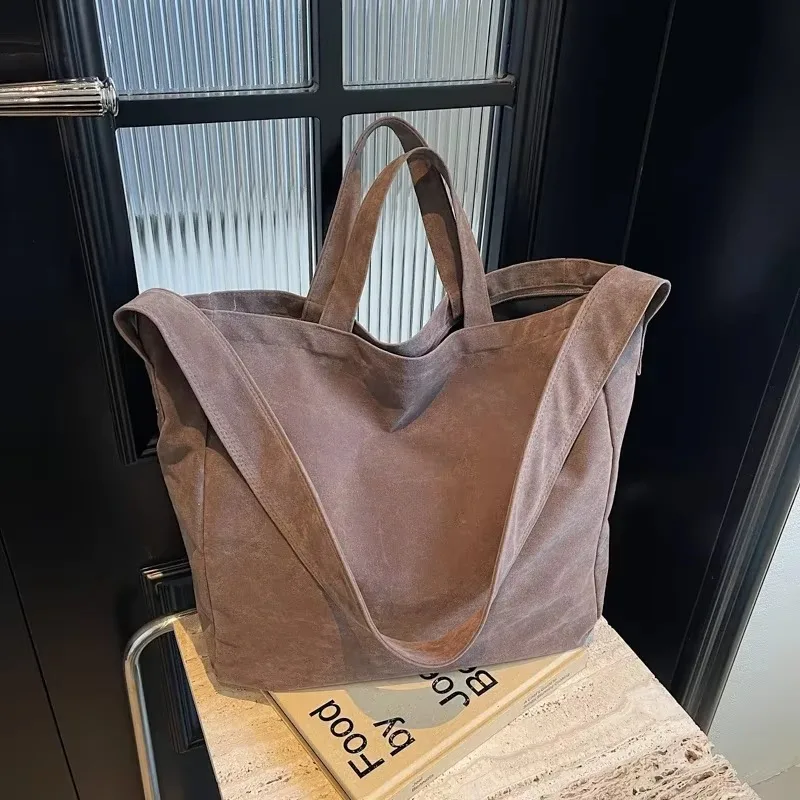 Velvet Large Capacity 2025 Hot Selling Tote Bag Zipper Solid Color Popular Fashion Handbag Soft Simple Commuting Shoulder Bag