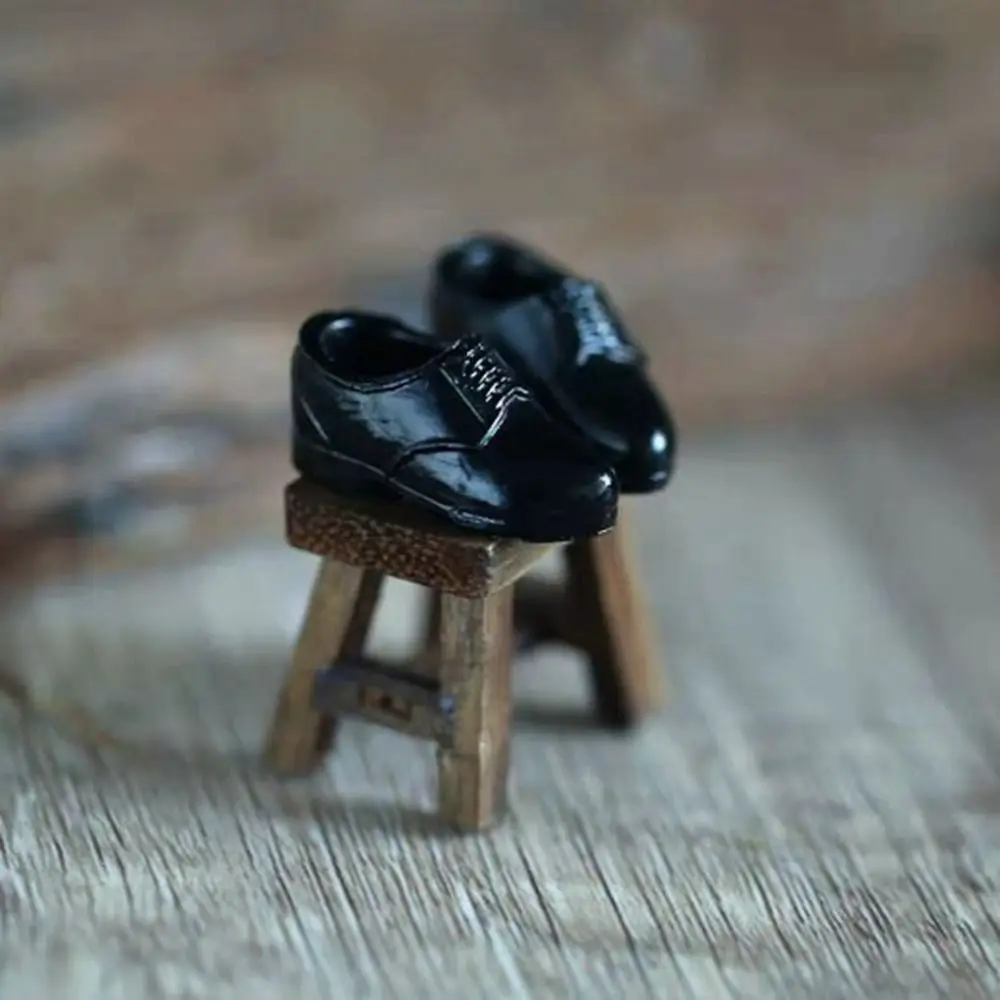 Casualowe buty z noskiem w szpic, plastikowe buty dla lalek modnych, buty rekreacyjne, zabawki DIY na prezent, akcesoria do ubrań dla lalek BJD 1/12