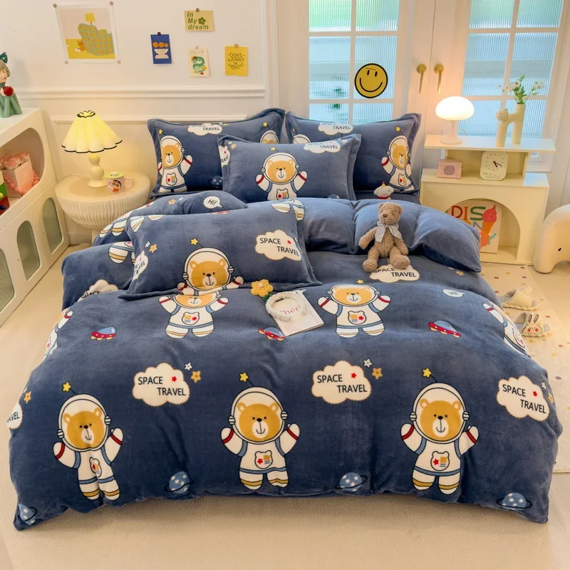 

Autumn/winter 2024 New Thickened Small Fresh Milk Fleece Cartoon Quilt Cover Warm Fleece Duvet Cover 180x220 200x230 220x240