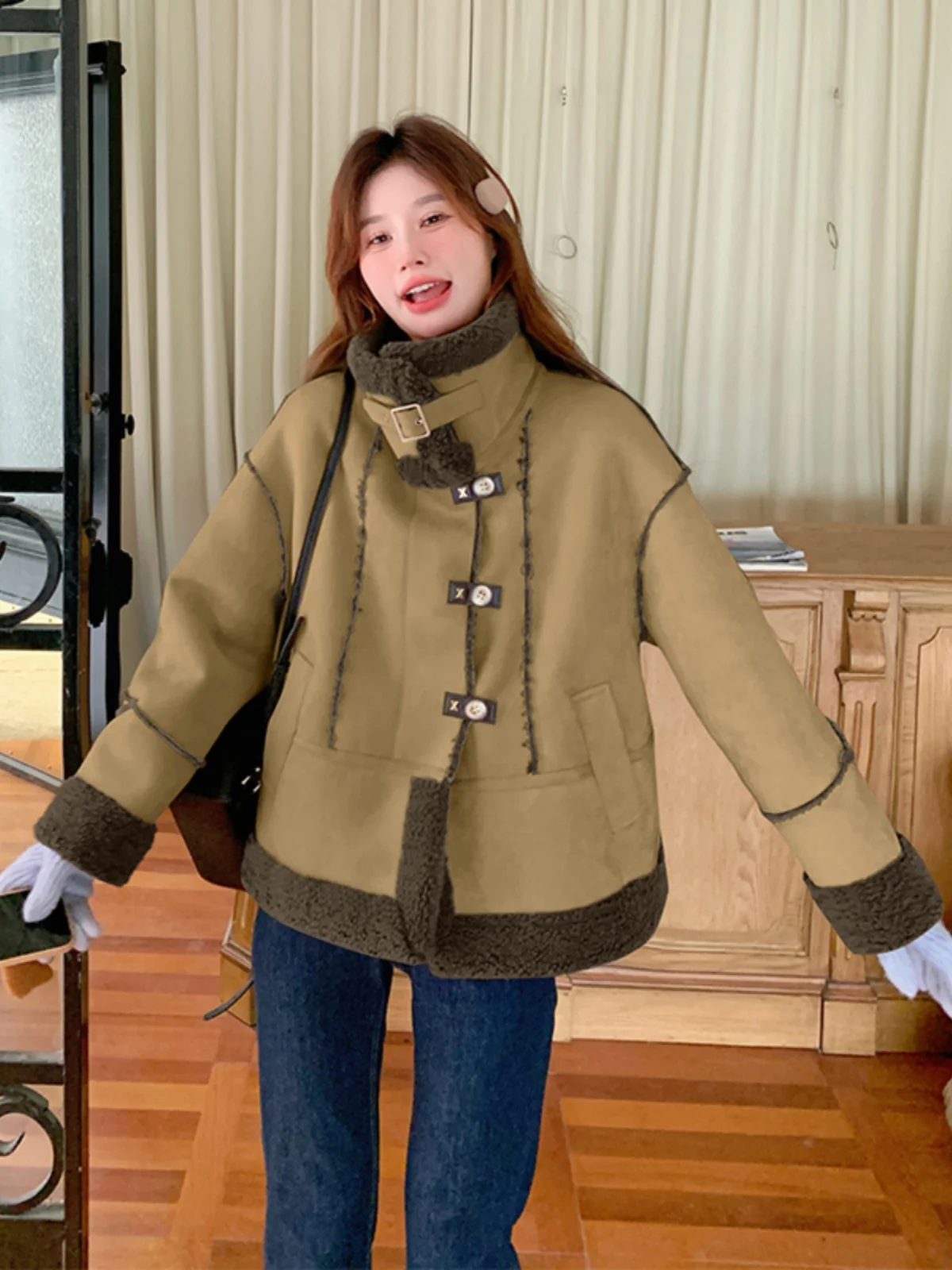 Damska kurtka z jagnięcej wełny, skóra i futro, łączona, wczesna zima, nowa, elegancka, dojazdy do pracy, prosta, krój tuba.