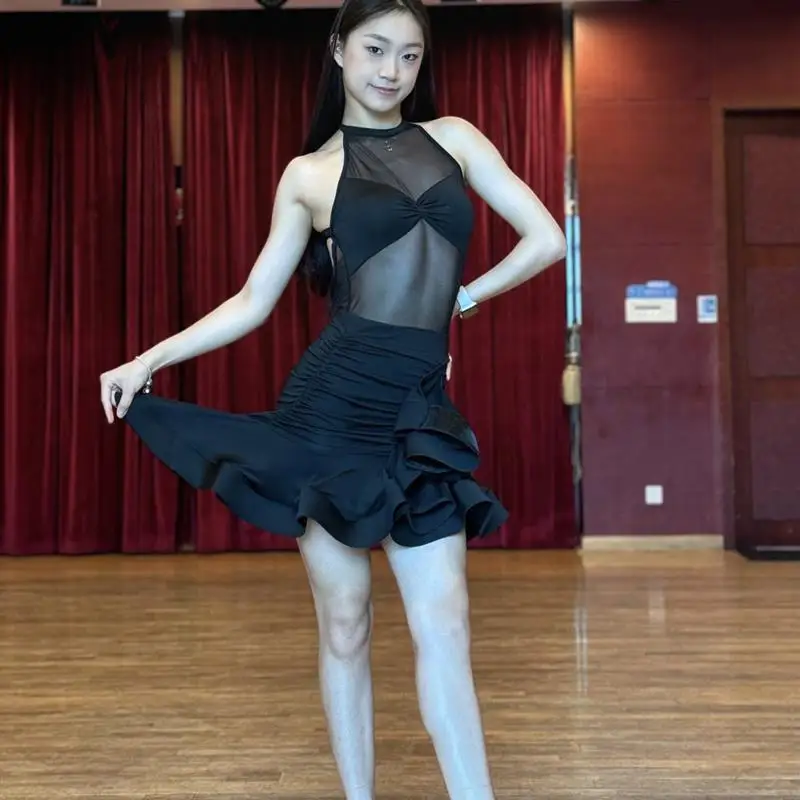 Robe de danse latine personnalisée sans manches en Z, col suspendu, haut croisé en maille, jupe en arête de poisson, performance d'examen d'art pour dames