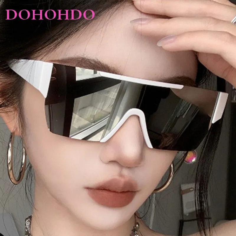 

Y2K Steampunk One - Piece Square Women Sunglasses Trendy Brand Design Men Sunglass Summer Travel Street Photography UV400 Shades