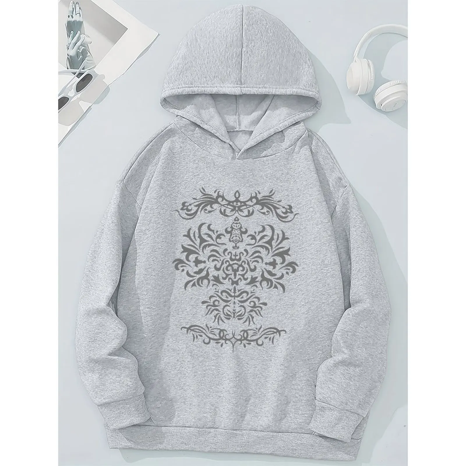 

Comfortable Fabric Hoodies Winter Casual Clothing Long Sleeve Polyester Material Print Design Casual Winter Sweater