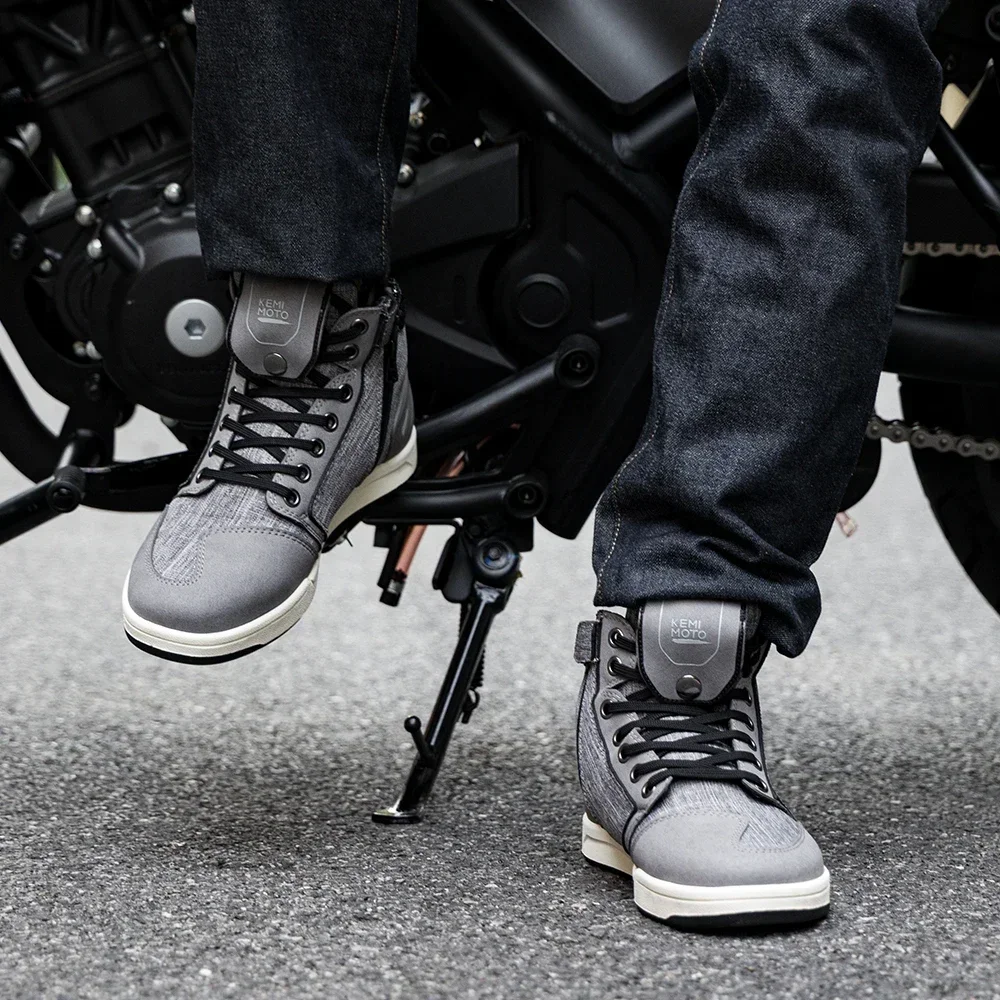 Thumbnail 2 - #21 Ranked Motorcycle Riding Boots Picks in 2026