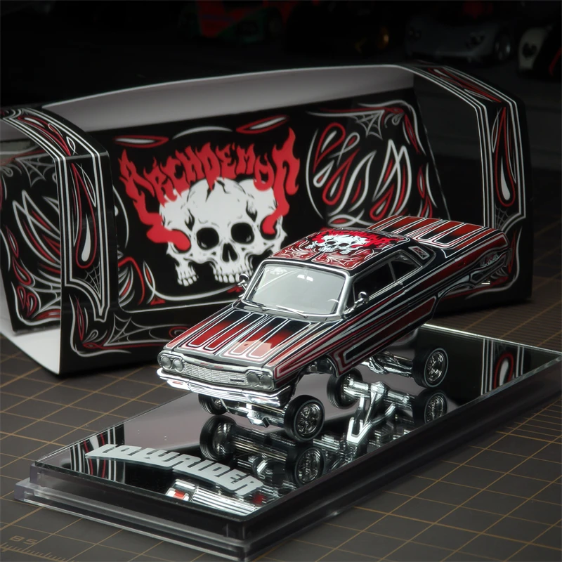 97m 1:64 1964 Impala LowRider Gypsy Rose / ARCHDEMON  Diecast Model Car