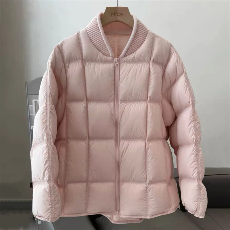 เสื้อแจ็คเก็ตดาวน์หนานุ่มบุขนกำมะหยี่ คอเบสบอล สไตล์วินเทจ Y2K คุณภาพสูง แฟชั่นเรียบง่าย สบายๆ ทรงหลวม รุ่นใหม่สำหรับผู้หญิง ฤดูหนาว 2025