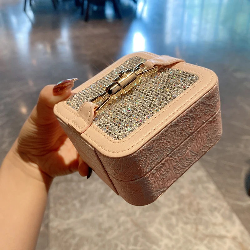

Single Layer Jewelry Storage Box for Ladies Rhinestone Travel Leather Pink Necklace Bracelet Earrings Ring Jewellery Organizers