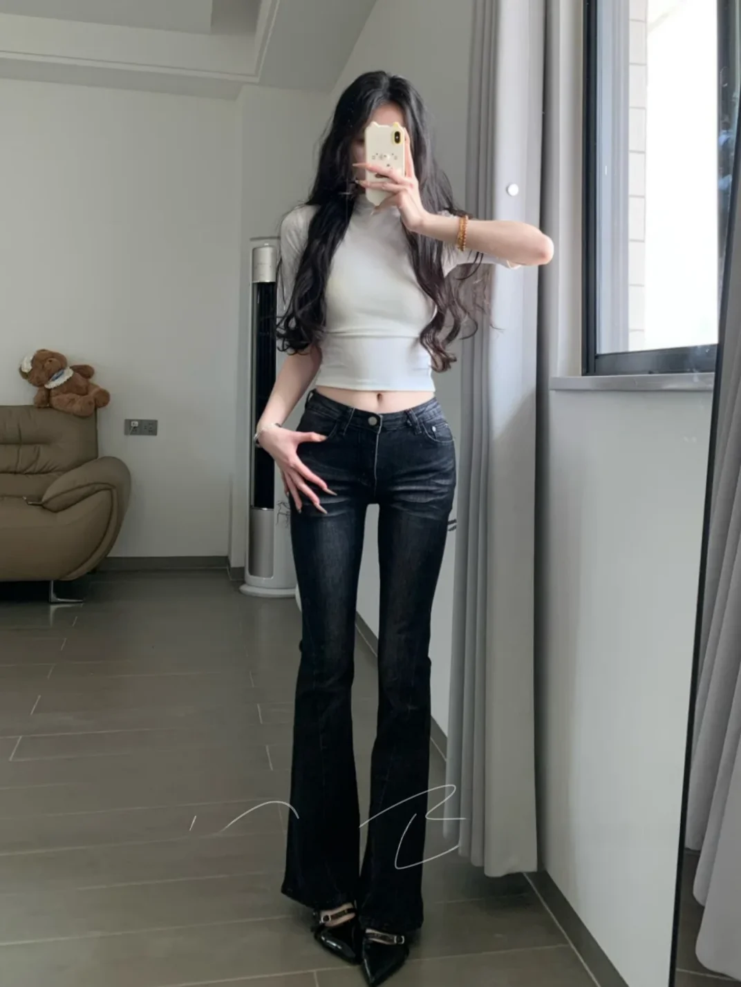 

Женские джинсы с высокой талией, расклешенные, из эластичного хлопкового денима, с эффектом потертости, горчичного цвета, с узором, с подкладкой на бедрах, весенняя коллекция