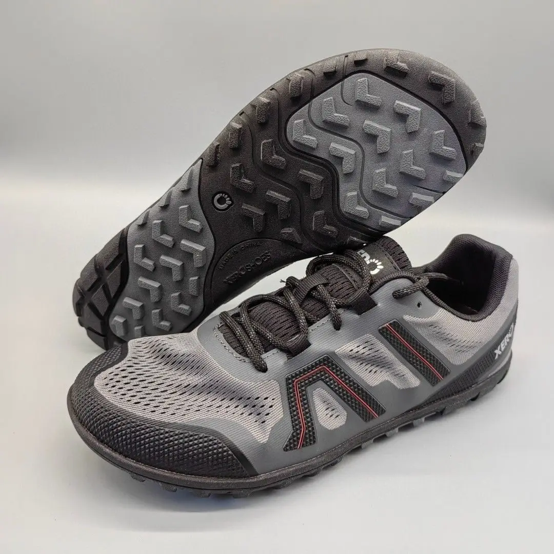 Hot Summer Breathable Comfortable Breathable Walking Shoes Outdoor Casual Shoes Flat Low Top Thin Bottom Shoes Very Good