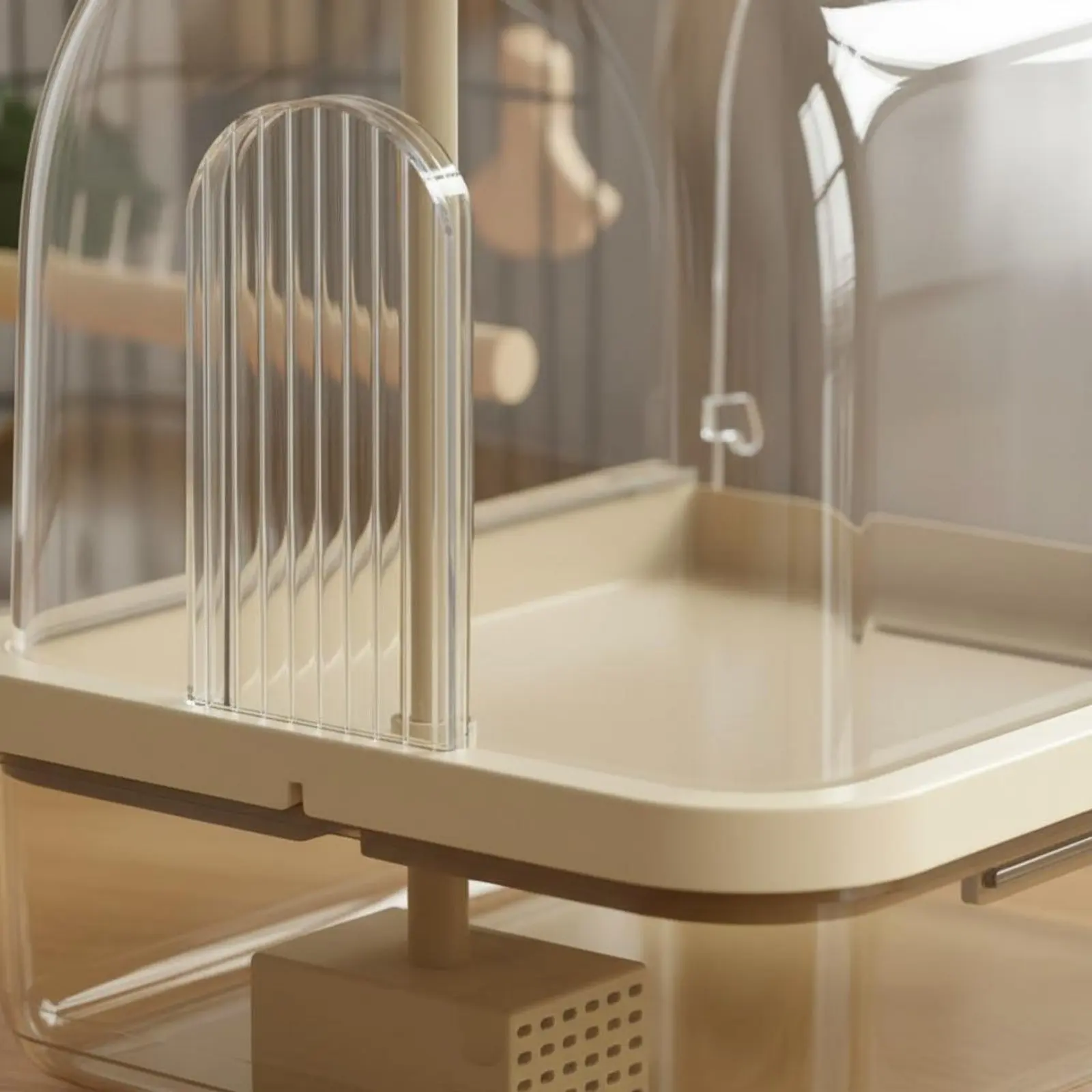 Hanging Avian Shower Transparent Panoramic View Enclosed Avian Bathing Box Parakeet Bath House Easy to Disassemble Pet Supplies view 4