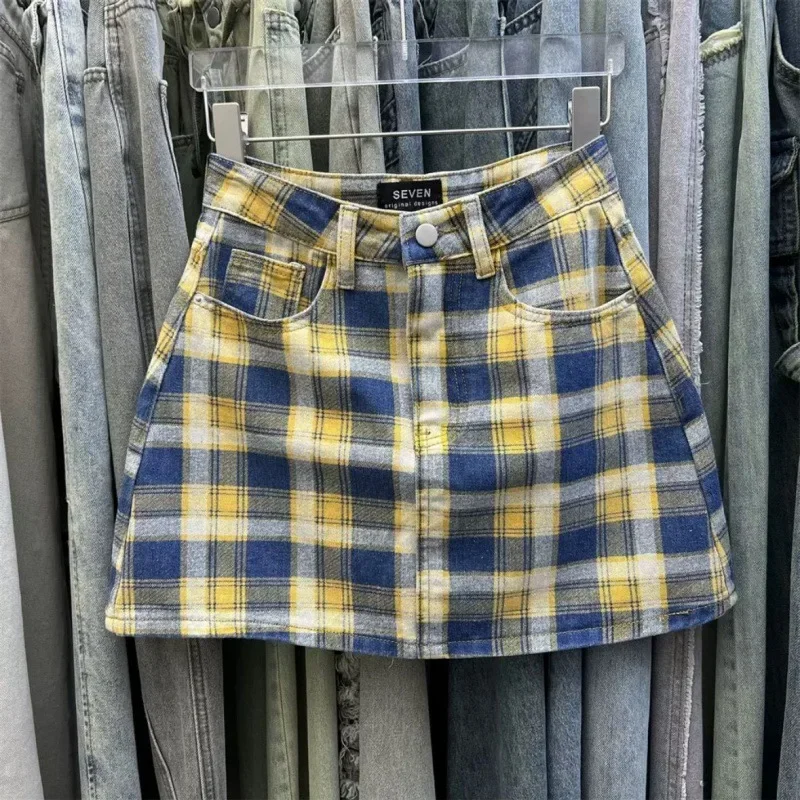 

2024 summer outfit new Korean high waisted orange checkered denim short skirt for women, slimming and hip hugging A-line skirt