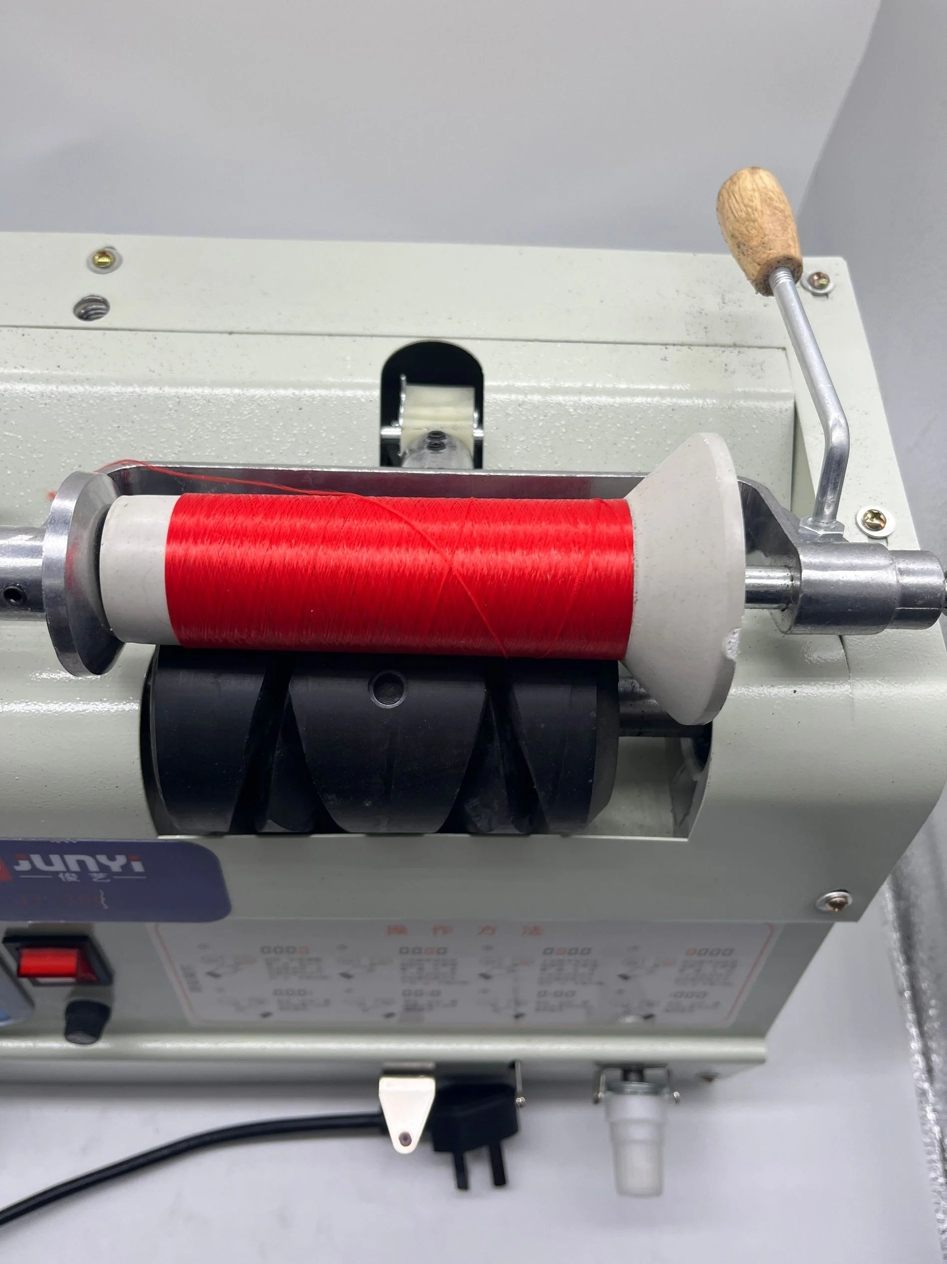 Computer Line Splitter For Embroidery Accessories Apparel Textile Machinery Parts Splitter