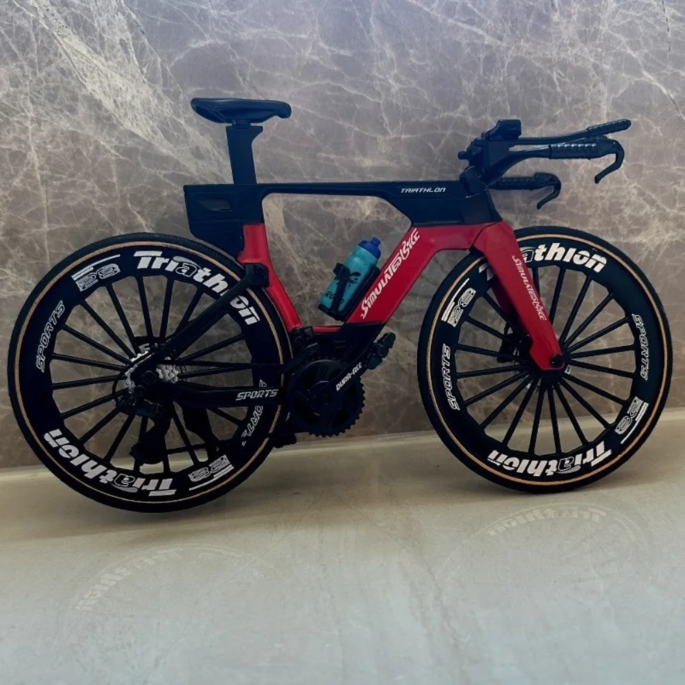 Nowy Symulowany Model Roweru Szosowego 1:8 Czerwono-Niebiesko-Zielony Rower Szosowy ze Stopu z Bidonem Kolorowy Kolekcjonerski Rower Zabawka Idealny Prezent