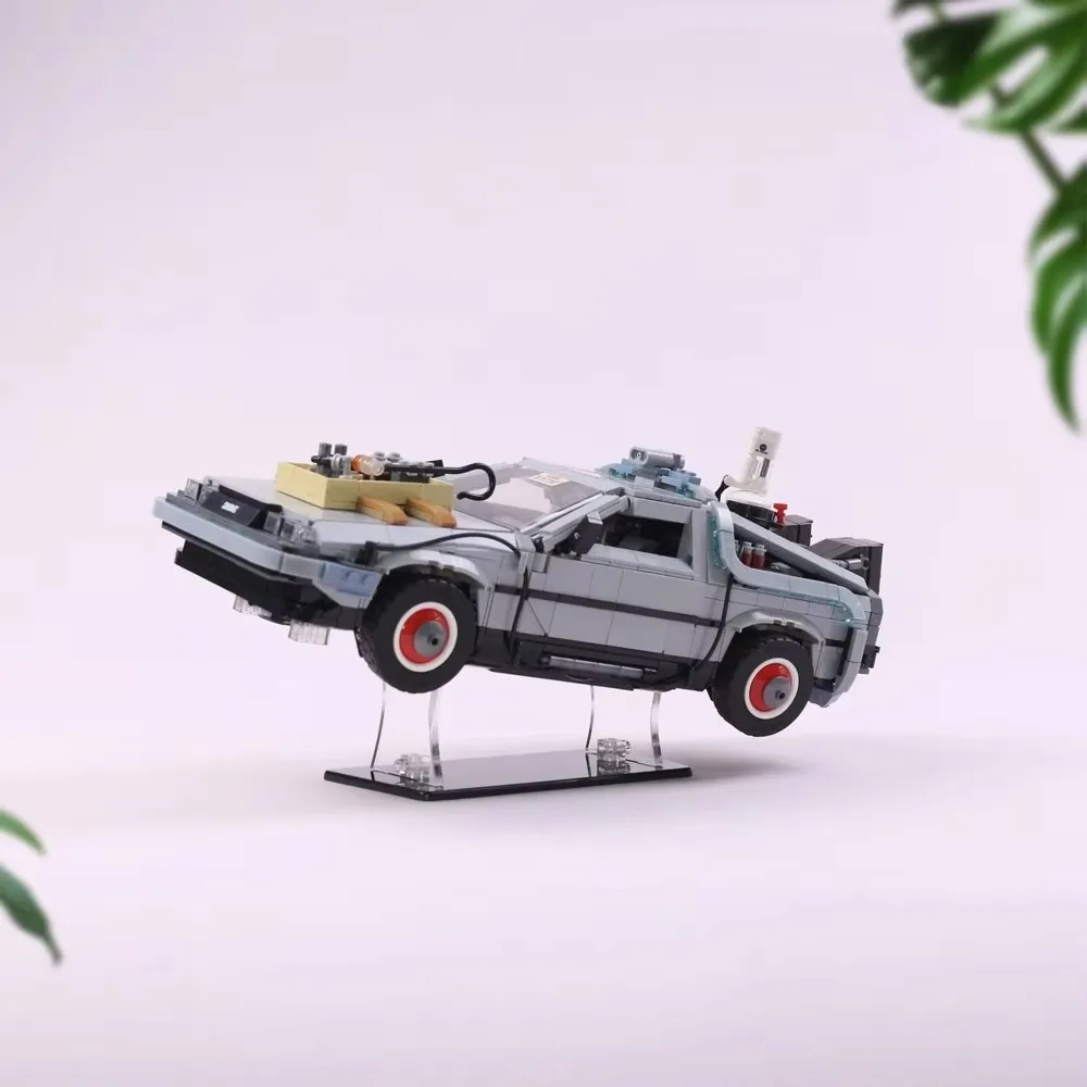 Acrylic inclined display stand is use for the 10300 Time Machine - Return to the Future model display stand(Excluding cars)