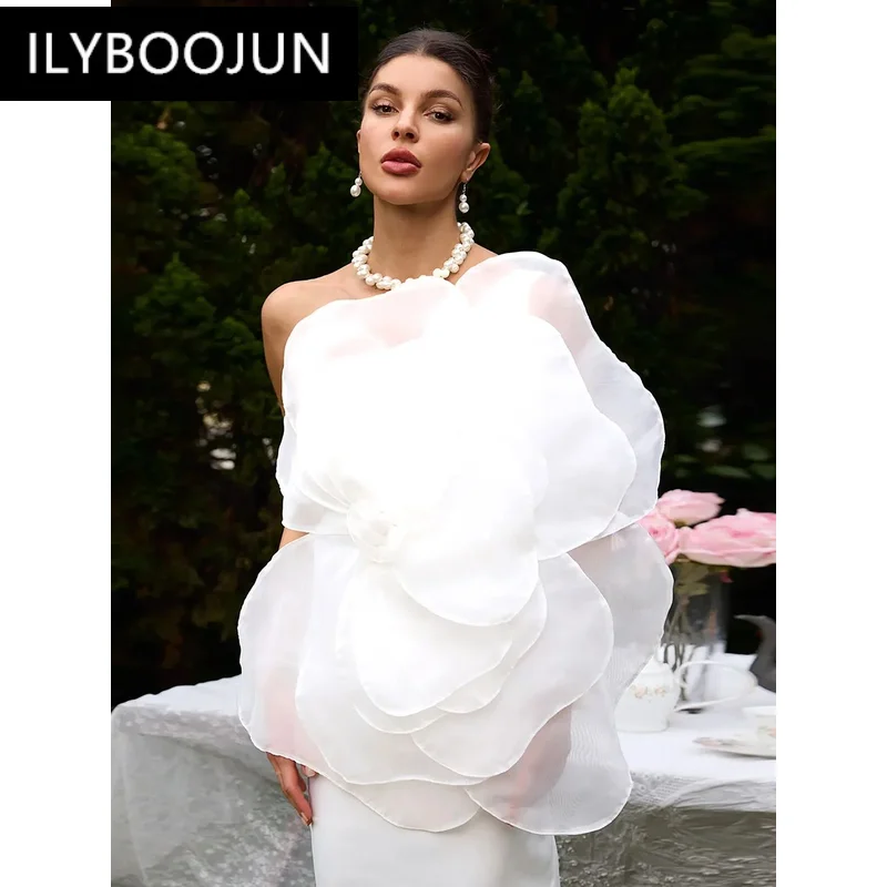 Women White Midi Dress with Oversized 3D Flower Design Sheer Panel Elegant Fashion Outfit for Party Special Occasion Trendy