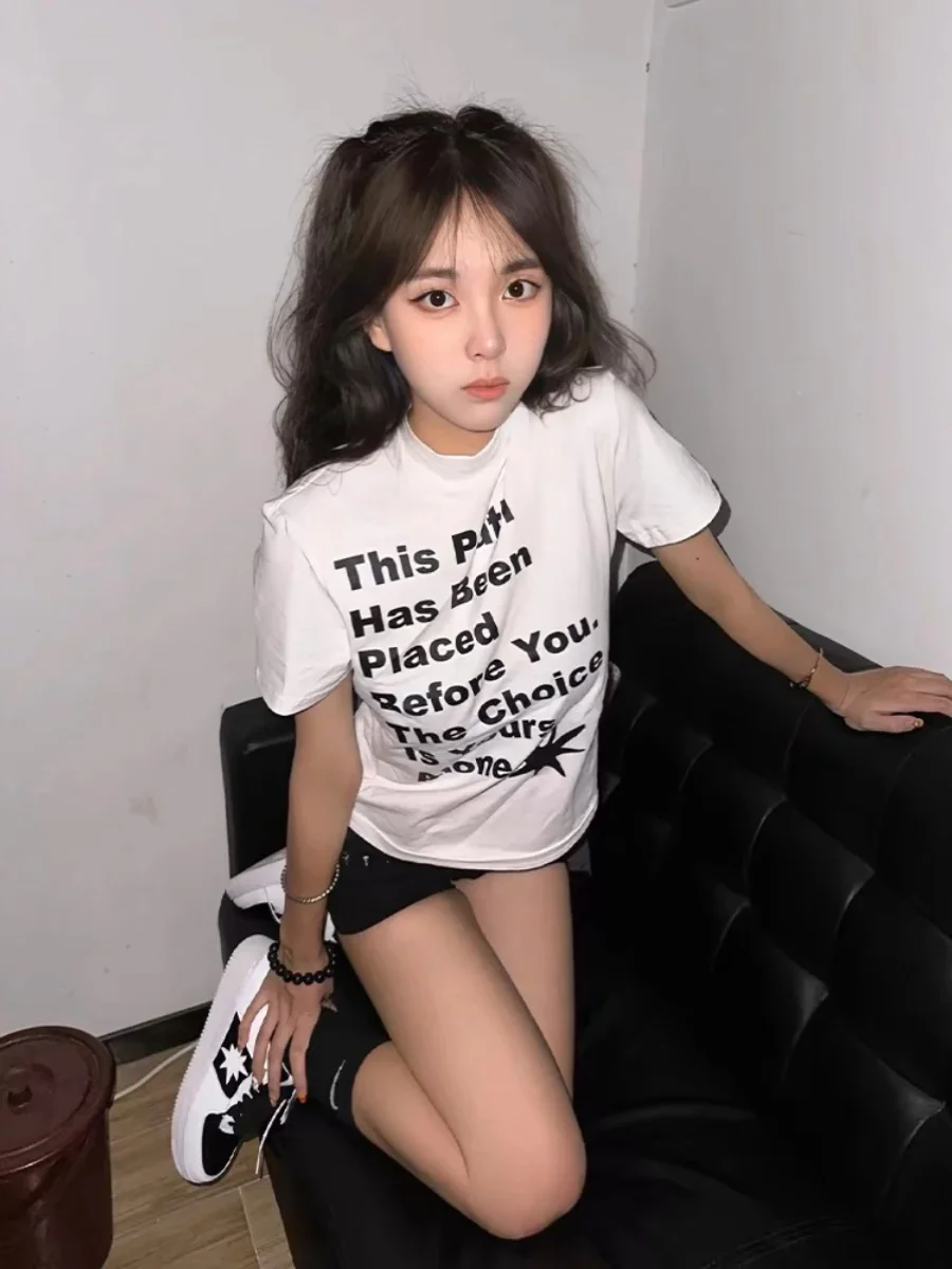 

Женская белая летняя дизайнерская одежда с короткими рукавами и буквами на плечах, винтажная летняя уличная одежда, женская одежда Y2K