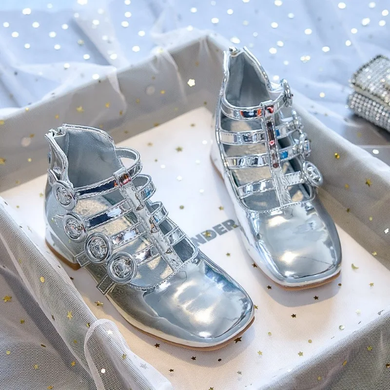 Girls Glossy Leather Shoes Spring and Autumn New Catwalk Hollow Short Boots Children's Silver Multi-strip Zipper Boots