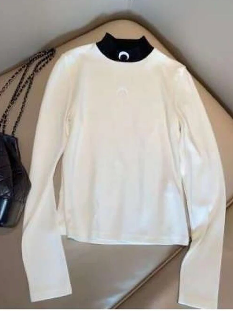 

Корейская модная футболка женская с длинным рукавом в стиле Y2K, облегающий топ с высоким воротом и контрастным графическим принтом луны, весенний топ