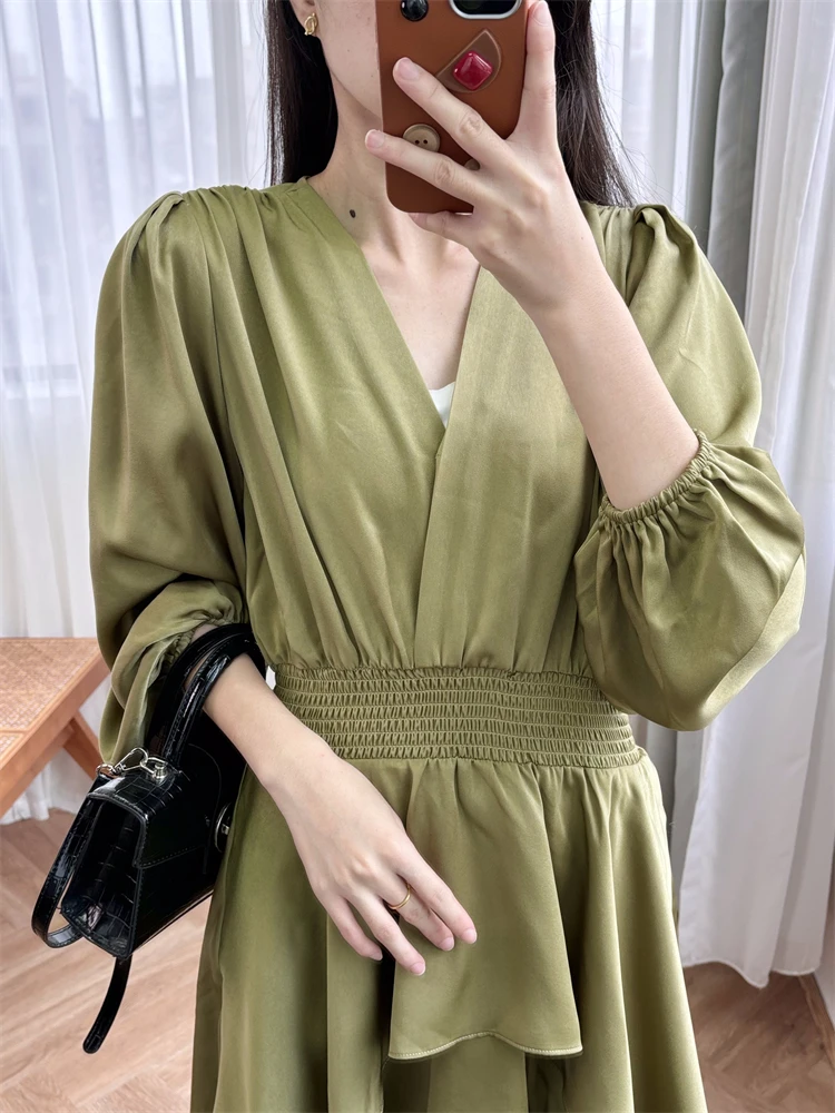 Khaki green long sleeved cake dress V-neck elegant French satin waist cinched lantern M home birthday dress for women