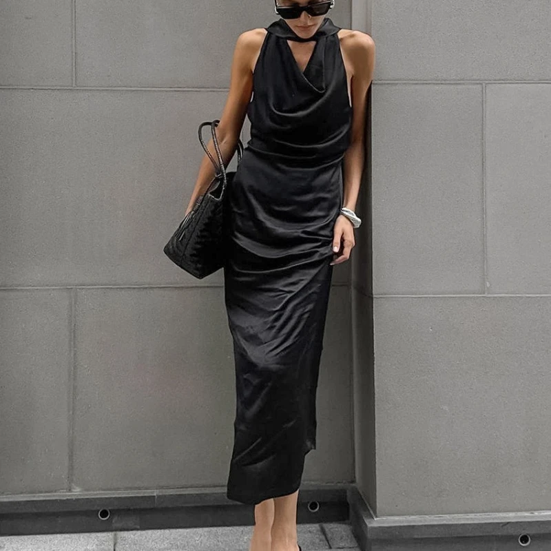 2025 zomer nieuwe stijl hoge kwaliteit hangende nek satijnen heuptas hippe lange jurk vrouwelijk