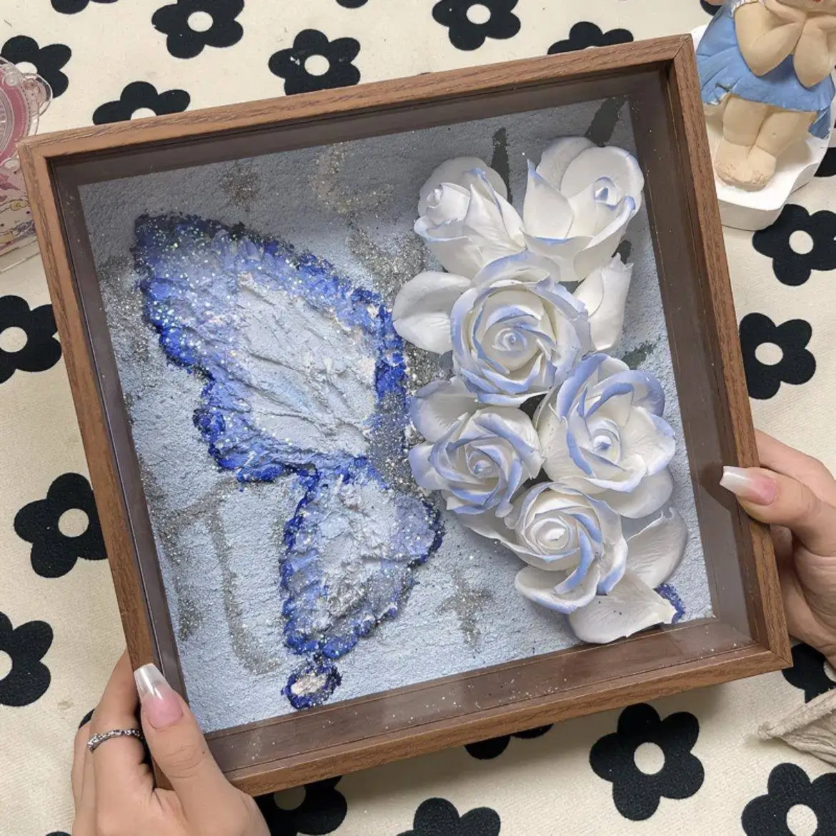 

Handmade DIY Quartz Sand Texture Rose Flower Painting Photo Frame Material Valentine's Day Gift Modern Simple Style