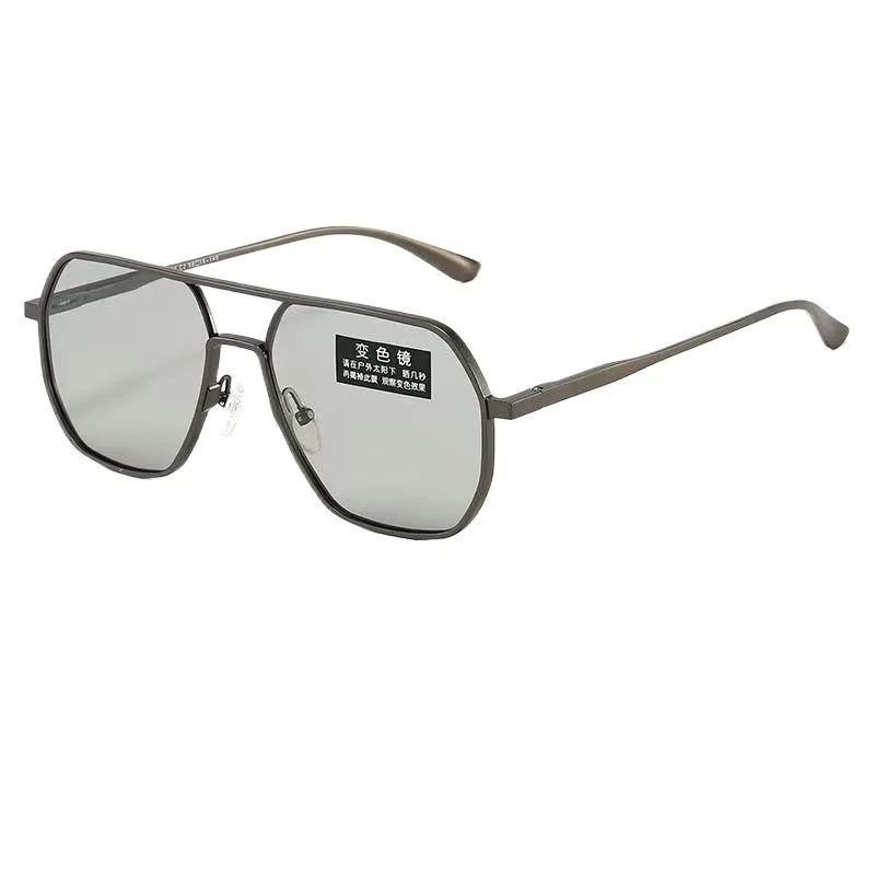 Polarisierte Sonnenbrille Herren Angeln Farbwechsel Sonnenbrille Tag Nacht Dual-Use Smart Photochromic – Detail 6
