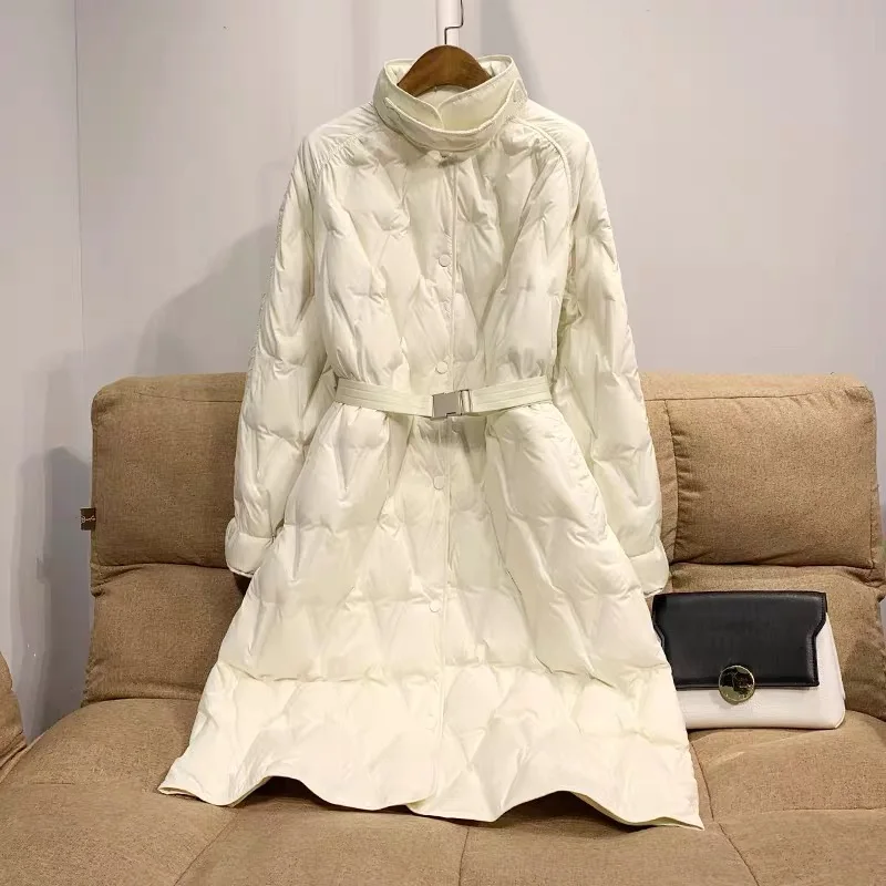 

Winter Stand Collar Lightweight Long Down Jacket Women 90 White Duck Down with Belt Overcoat Female Warm Knee Length Down Jacket