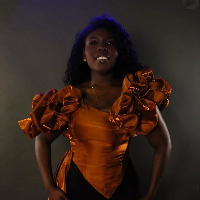 

Новые женские топы с цветочным принтом, многослойная оранжевая блузка с открытыми плечами, модная плиссированная блузка на заказ