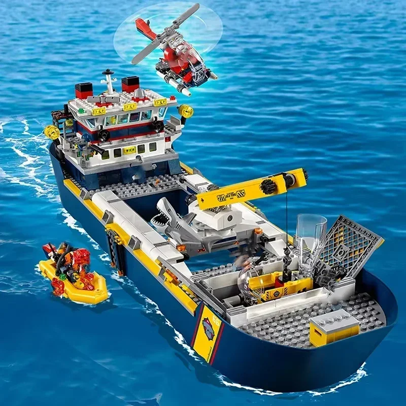 

Creative City Series Marine Adventure Research Ship Building Blocks Decoration Model Building Blocks Assembly Children's Gifts
