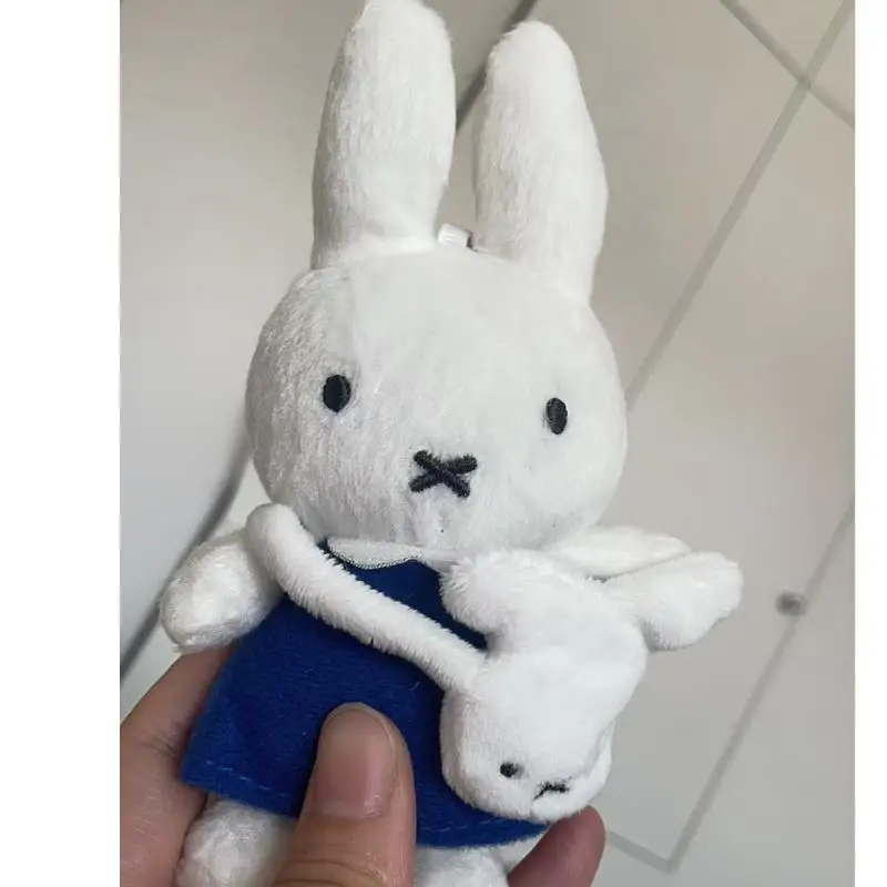 Uroczy breloczek Miffy Dziewczynka Kawaii Niebieska Sukienka Pluszowa Lalka Anime Kreskówka Zawieszka do Kosmetyczki Kreatywna Lalka Prezent Urodzinowy dla Dzieci
