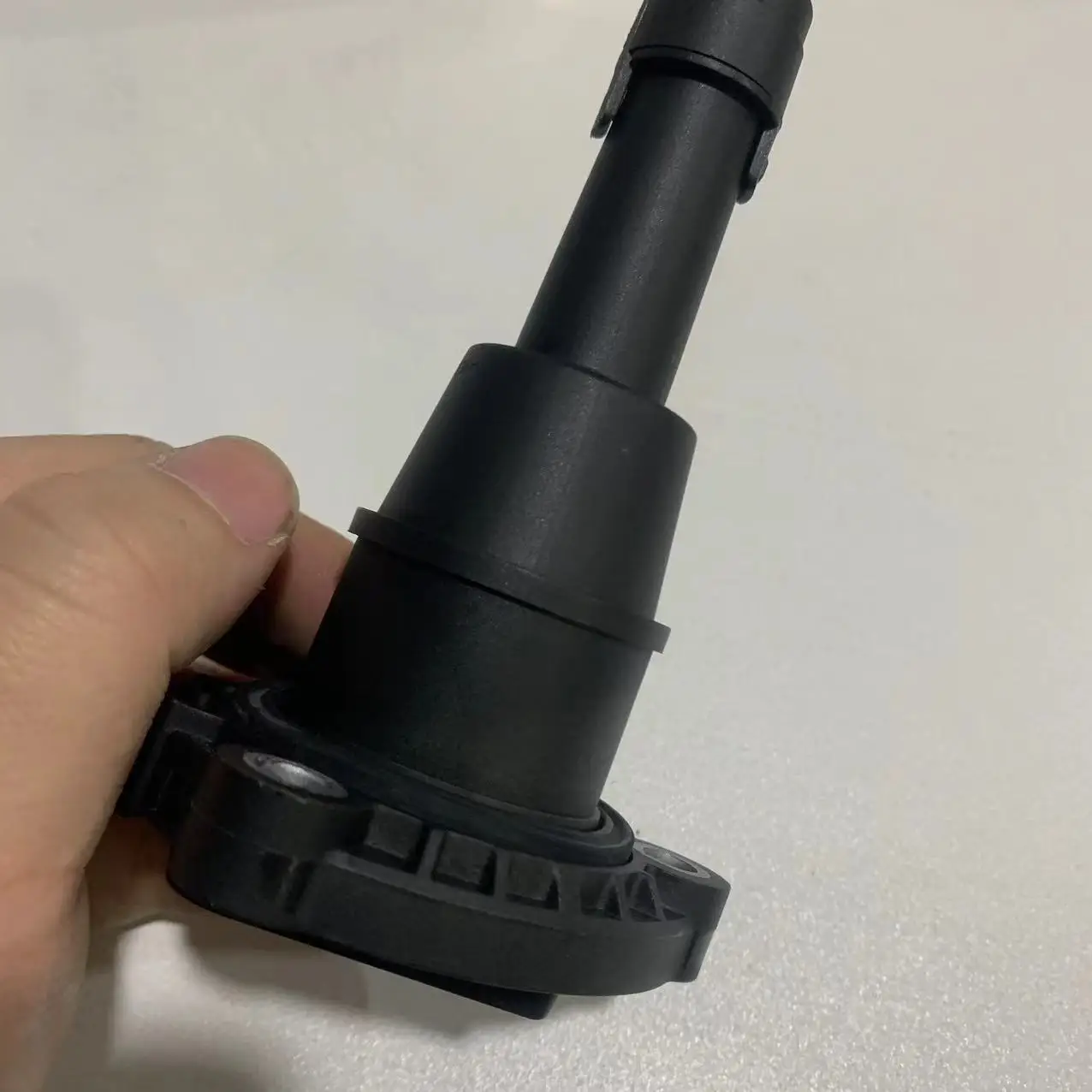 

Car Oil Level Sensor 03f907660e 03f907660d For Vw Golf 7 Gti R Tiguan Passat B8 Cc A3 S3 A4 B9 A5 A6 C7 C8 Q3 Q503f907660e 03