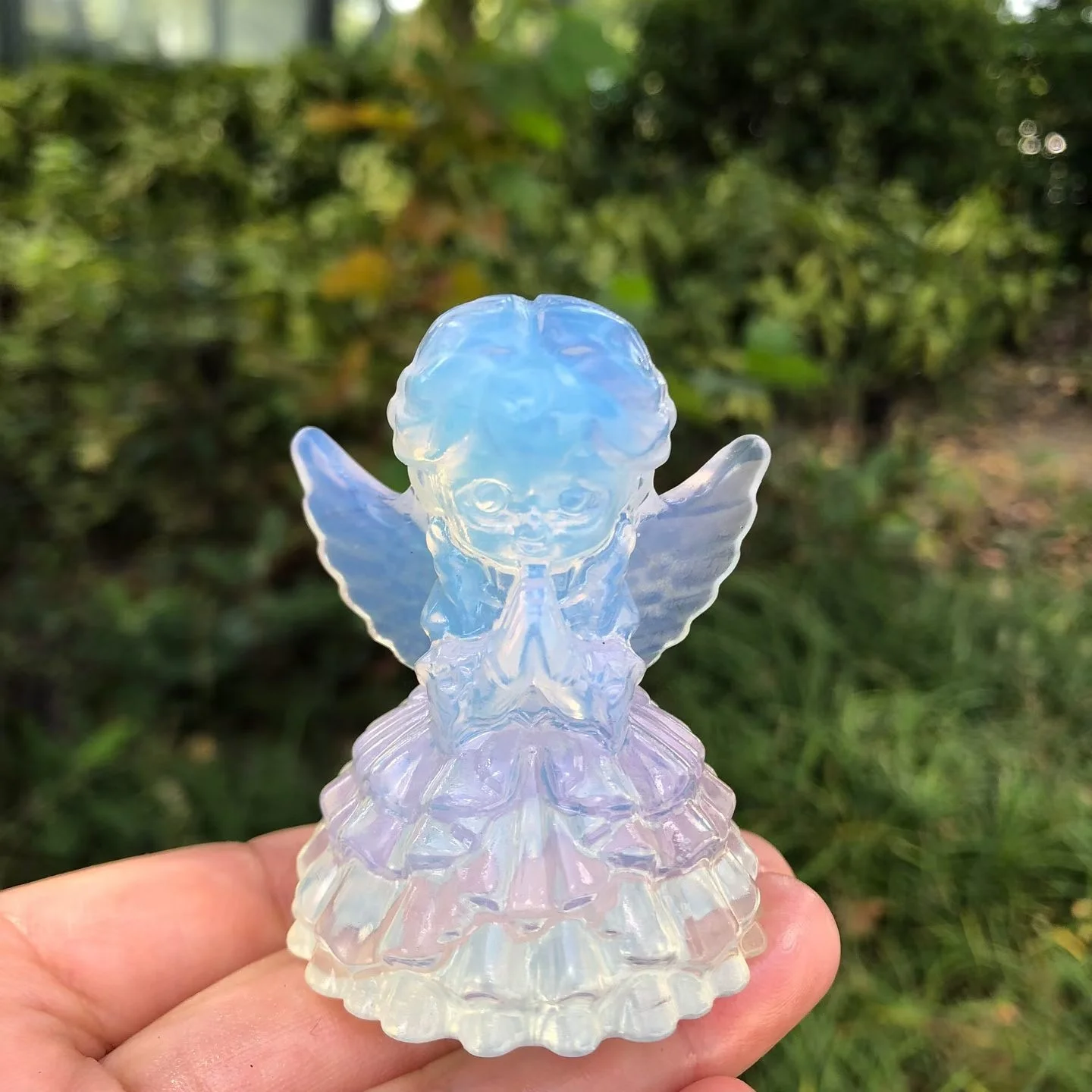 6cm Crystal Quartz Praying Angel Figurine Carved Synthetic Opal Little Angel Statue Home Desktop Decor Crystal Craft Gift