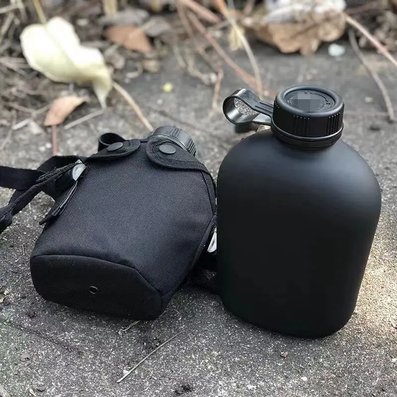 

Large Capacity Portable Water Bottle Outdoor Hiking Camouflage Aluminum Sports Canteen with Strap
