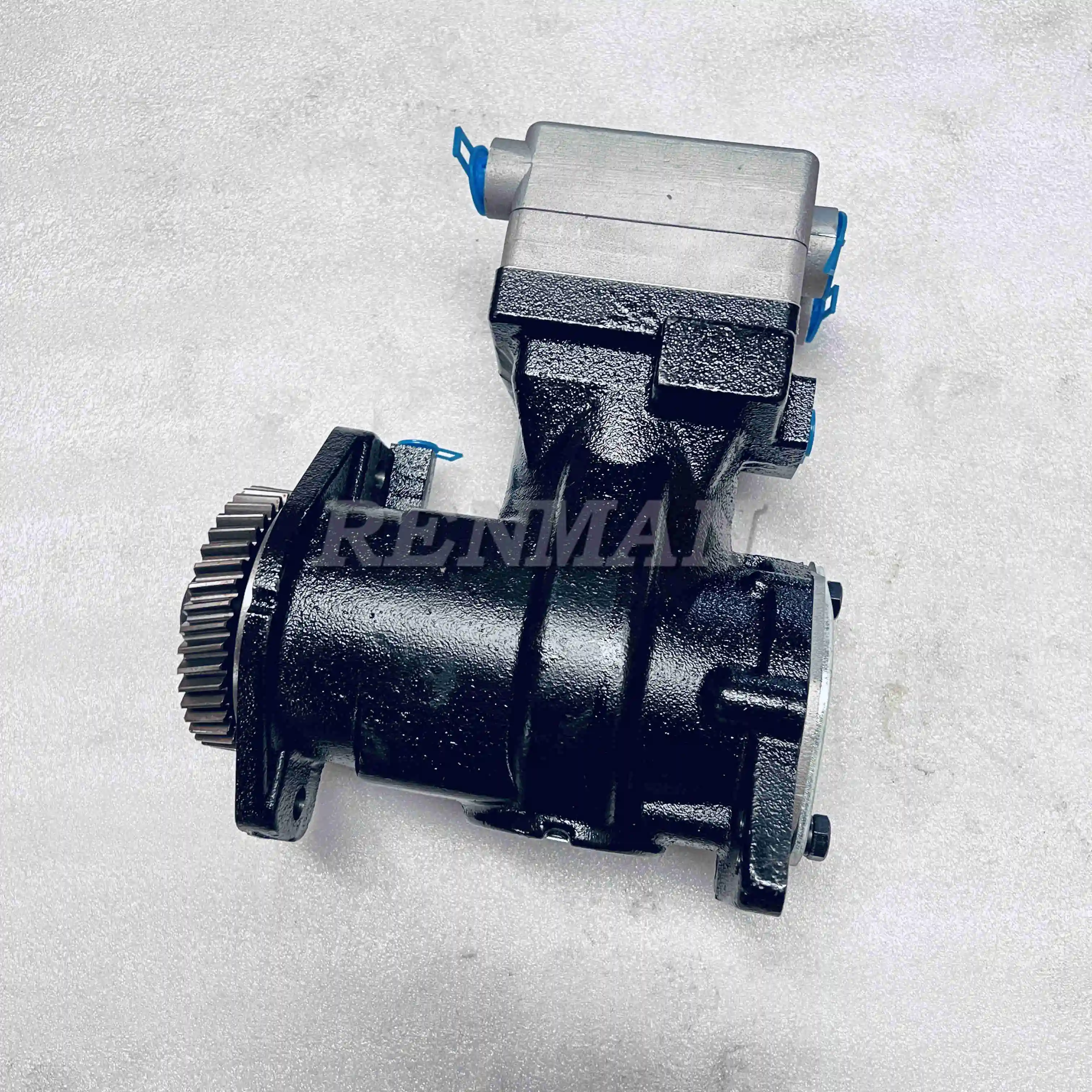 Cummins 6CT 6CT8.3 Engine Air Compressor 4929623 3972531