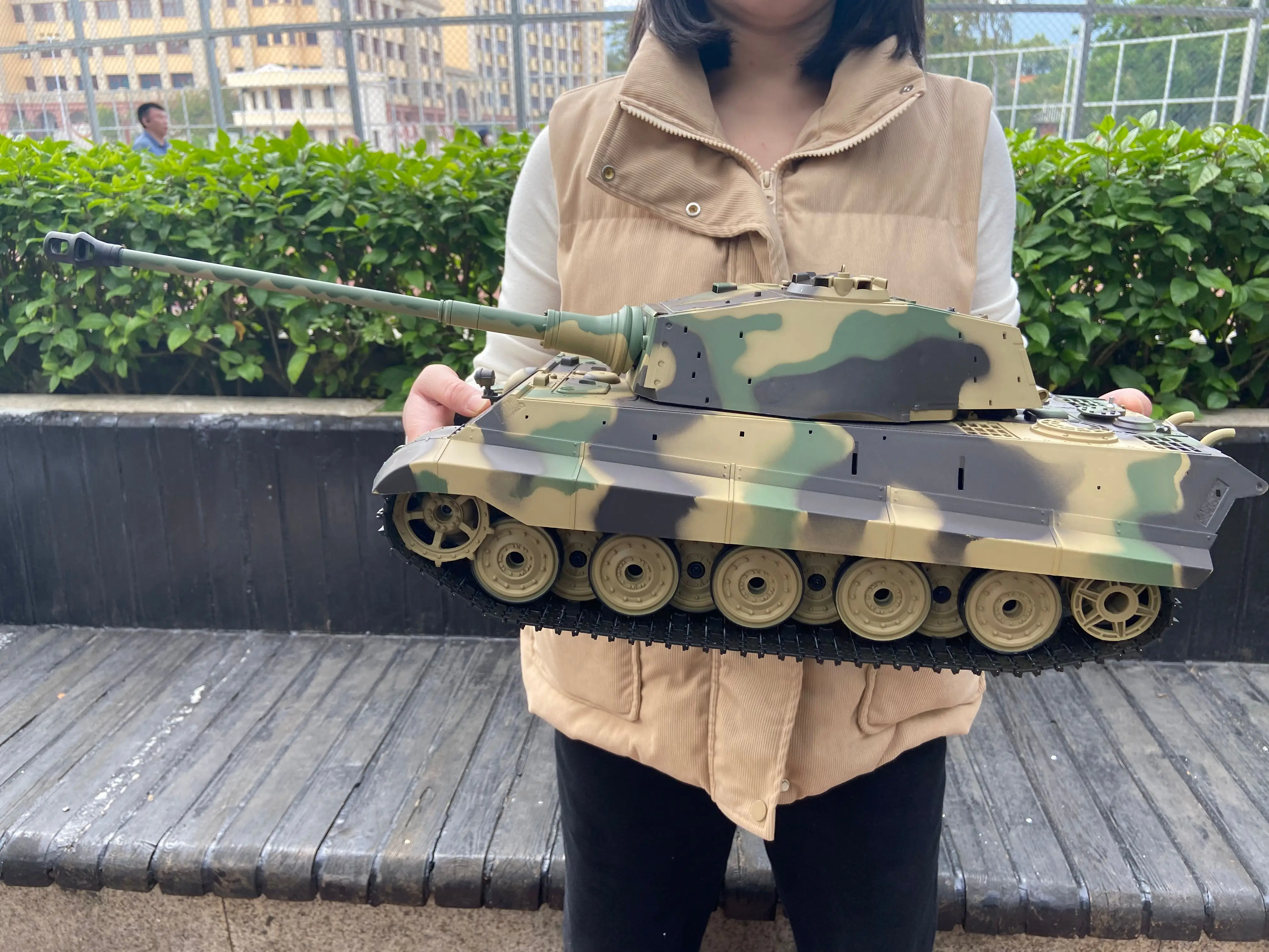 Super large 65CM (including gun barrel) retro tank vehicle remote control version 7.0 Tiger King heavy tank remote control vehic