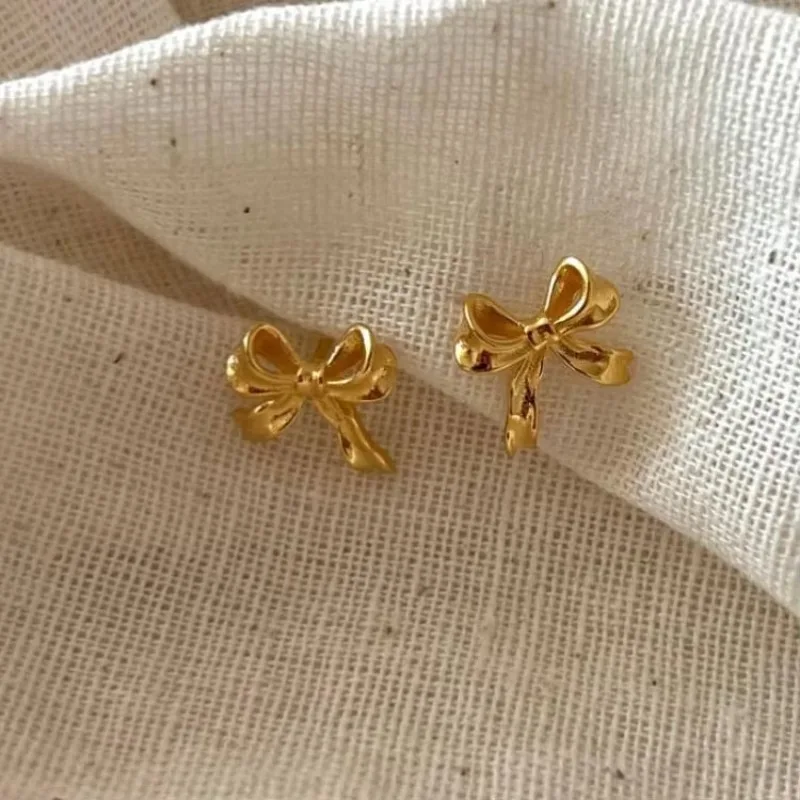 

Hypoallergenic Fine S925 Sterling Silver Bowknot Earrings Women Korean Cute Tiny 18K Gold Plated Bow Stud Earrings for Girls