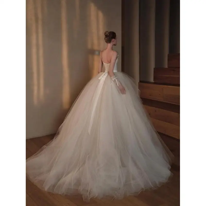 Robe de Mariée en Dentelle Française, Super Dégradé, Rétro, Amincissante, Haut de Gamme, Petite Queue, Nouvelle Collection 2024