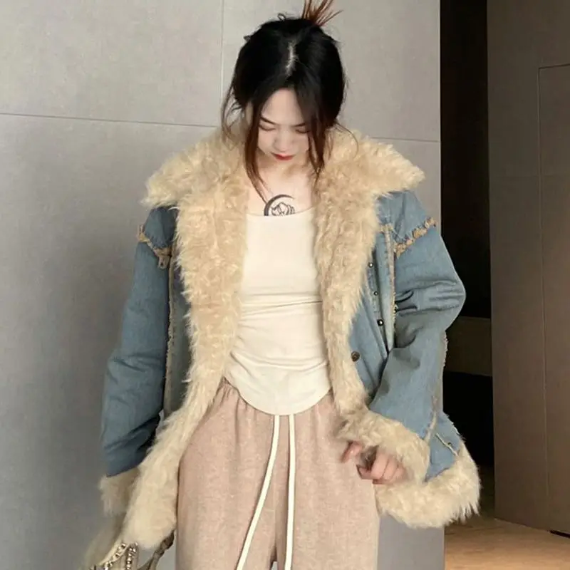 2024 Winter New Woolen Collar Jacket Women's Hong Kong Style Retro Clip Cotton Thick Cotton Clothes Wszechstronny luźny kardigan Top