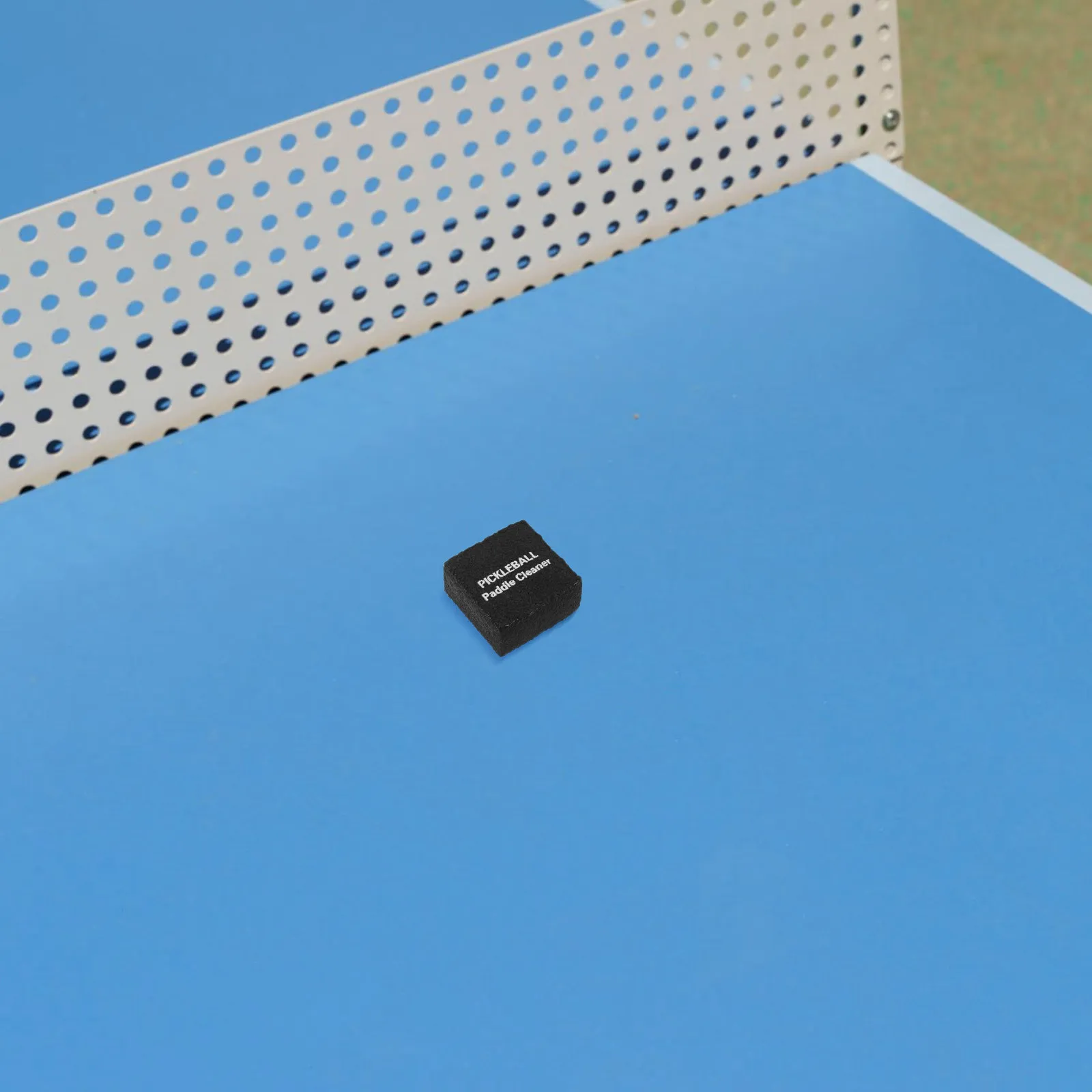 

Портативный очиститель для ракеток для пиклбола: удаление пыли и грязи, уход за поверхностью ракетки, незаменимый аксессуар