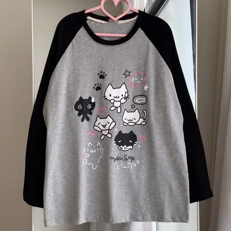 

Kawaii Cat Print Long Sleeve T-shirts for Women Anime Cartoon Graphic Tops Y2k Girl Clothes Alt Gothic Japan Style Cutecore Tee