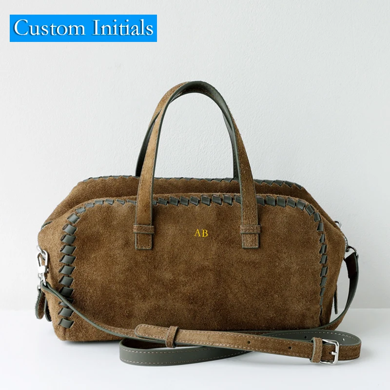 

Пользовательские инициалы Натуральная воловья кожа Бостонские сумки-подушки для женщин Роскошные дизайнерские сумки и кошельки 2025 Новинка с тканой отделкой на плечо