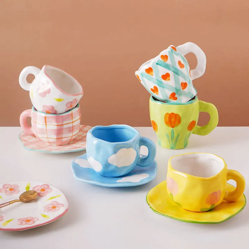 1 PC 300ml 10oz Korean Style Cute Lovely Ceramic Coffee Mug with Saucer Hand Painted Squeezed Coffee Cup Set Tea Cup Set Decor